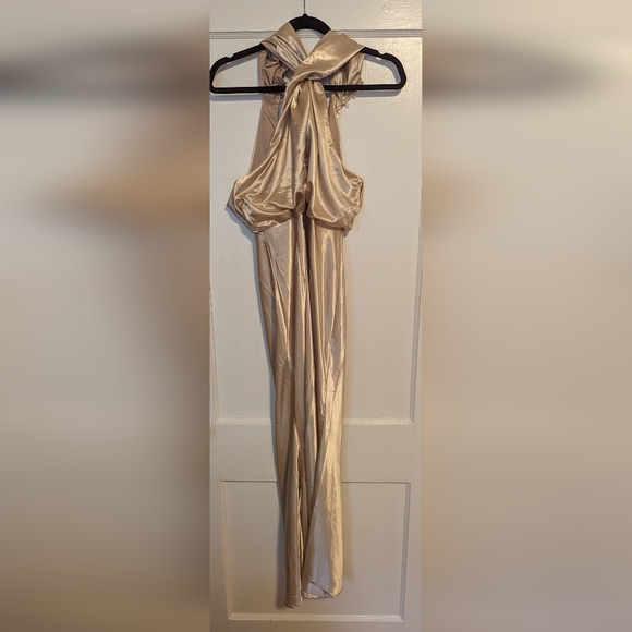 Boohoo Satin Dress - Picture 5 of 5